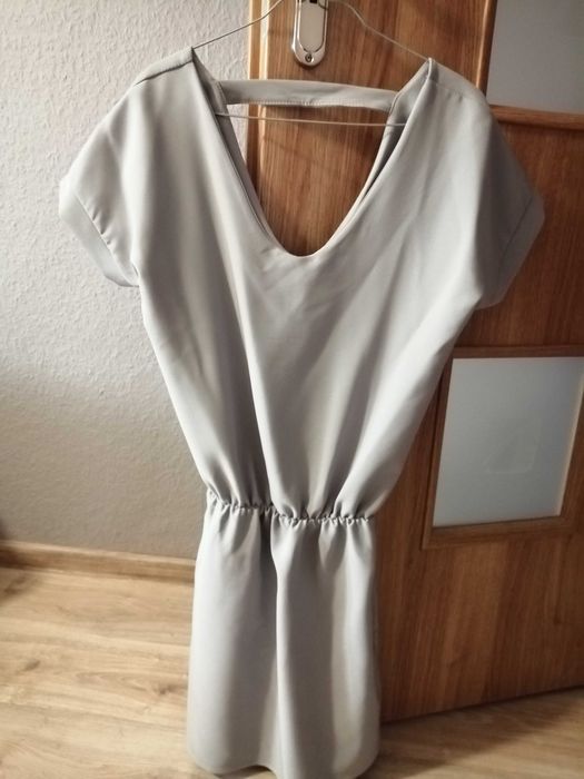 Elegancka, luźna sukienka