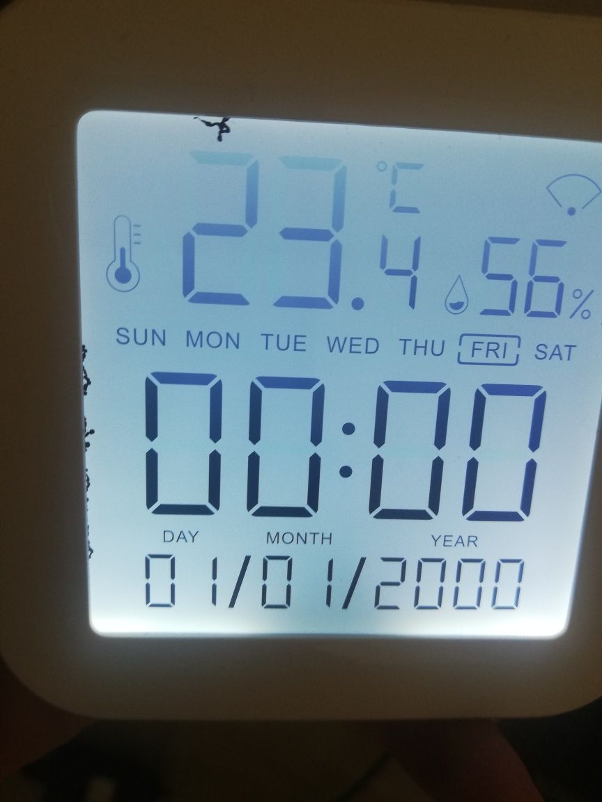 Czujnik WiFi Climative LCD z wbudowanym termometrem i higrometrem.