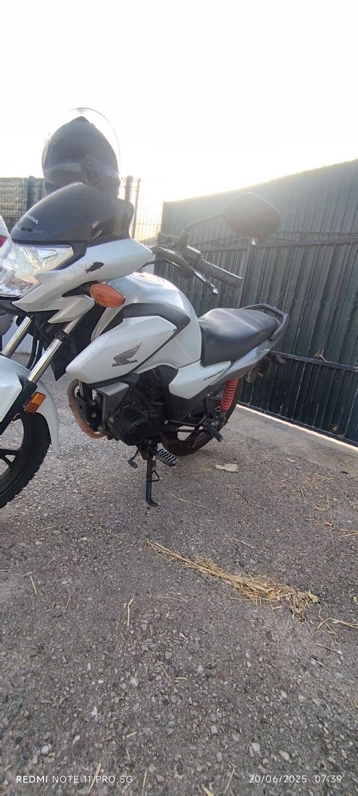 Moto 125 CBF 125f 2022 ... Negociável