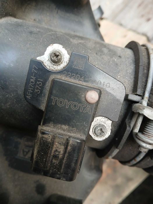 Obudowa filtr powietrza dolot Toyota Rav 4 IV 2.0 2.2 D4d 12-15