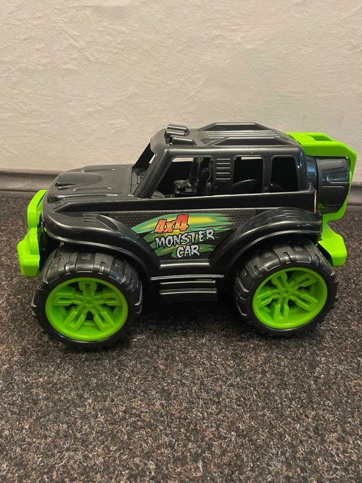 Машинки іграшкові