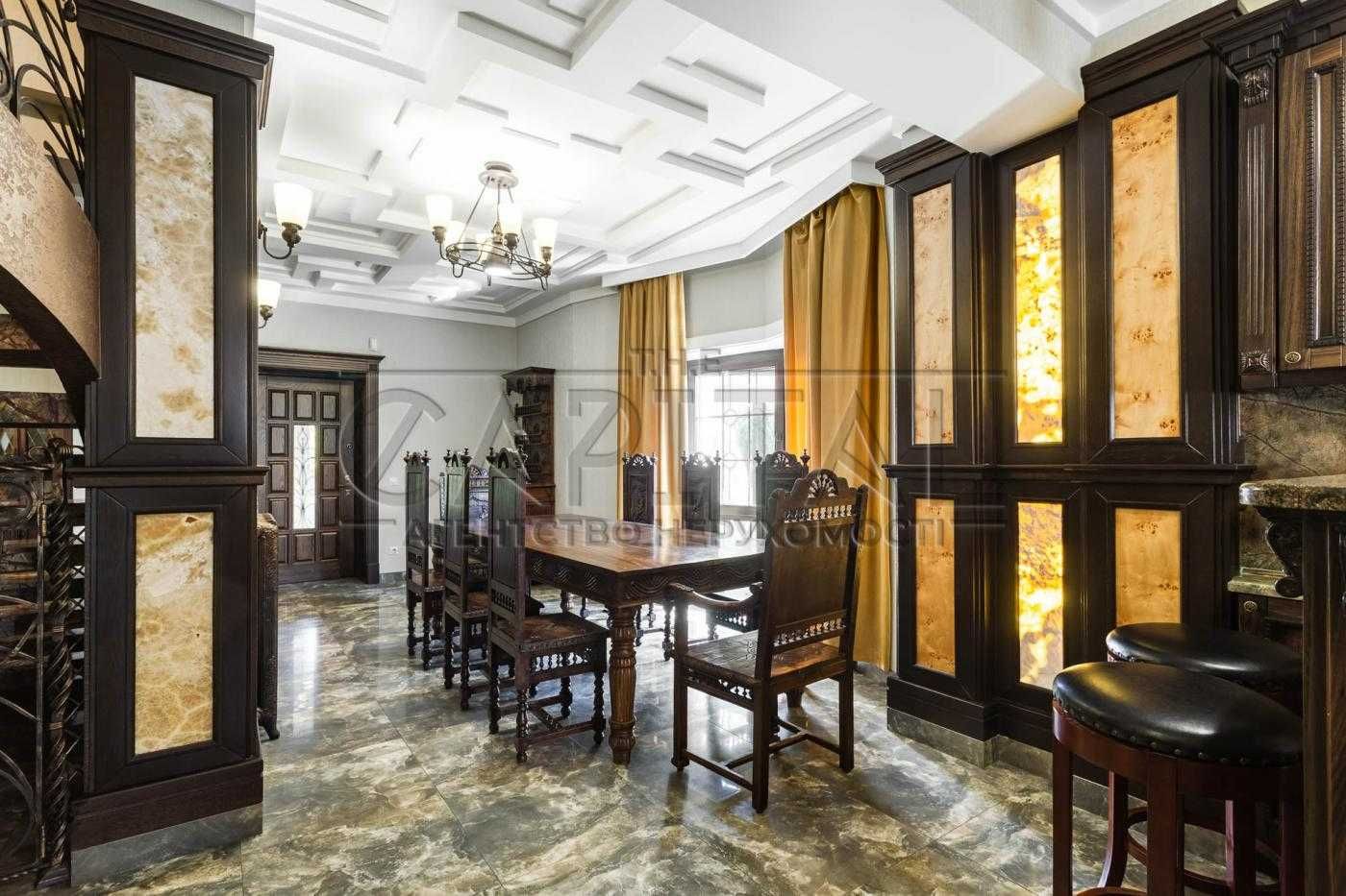 Продаж 2пов будинку, 413м2,с. Чайки, вул. Валерія Лобановського