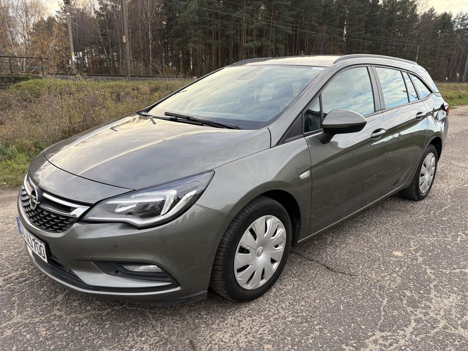 Opel astra kombi navi tempomat grzane fot kierownica