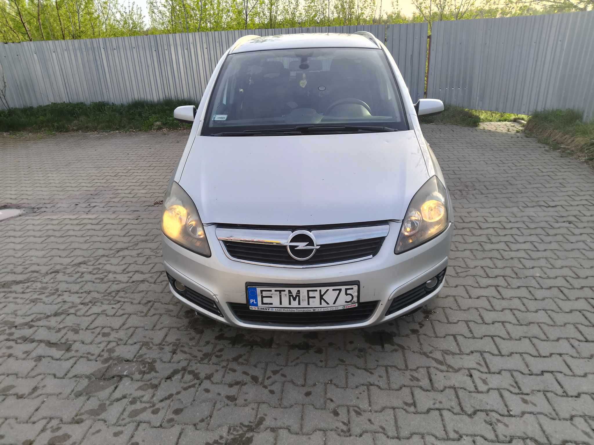 Opel zafira B 2007