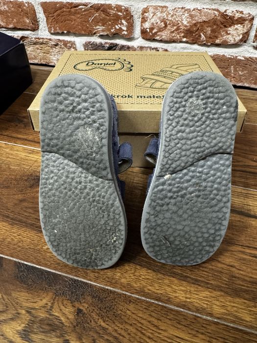 Buty ortopedyczne dziecięce r.24 – obcas Thomasa, stan dobry