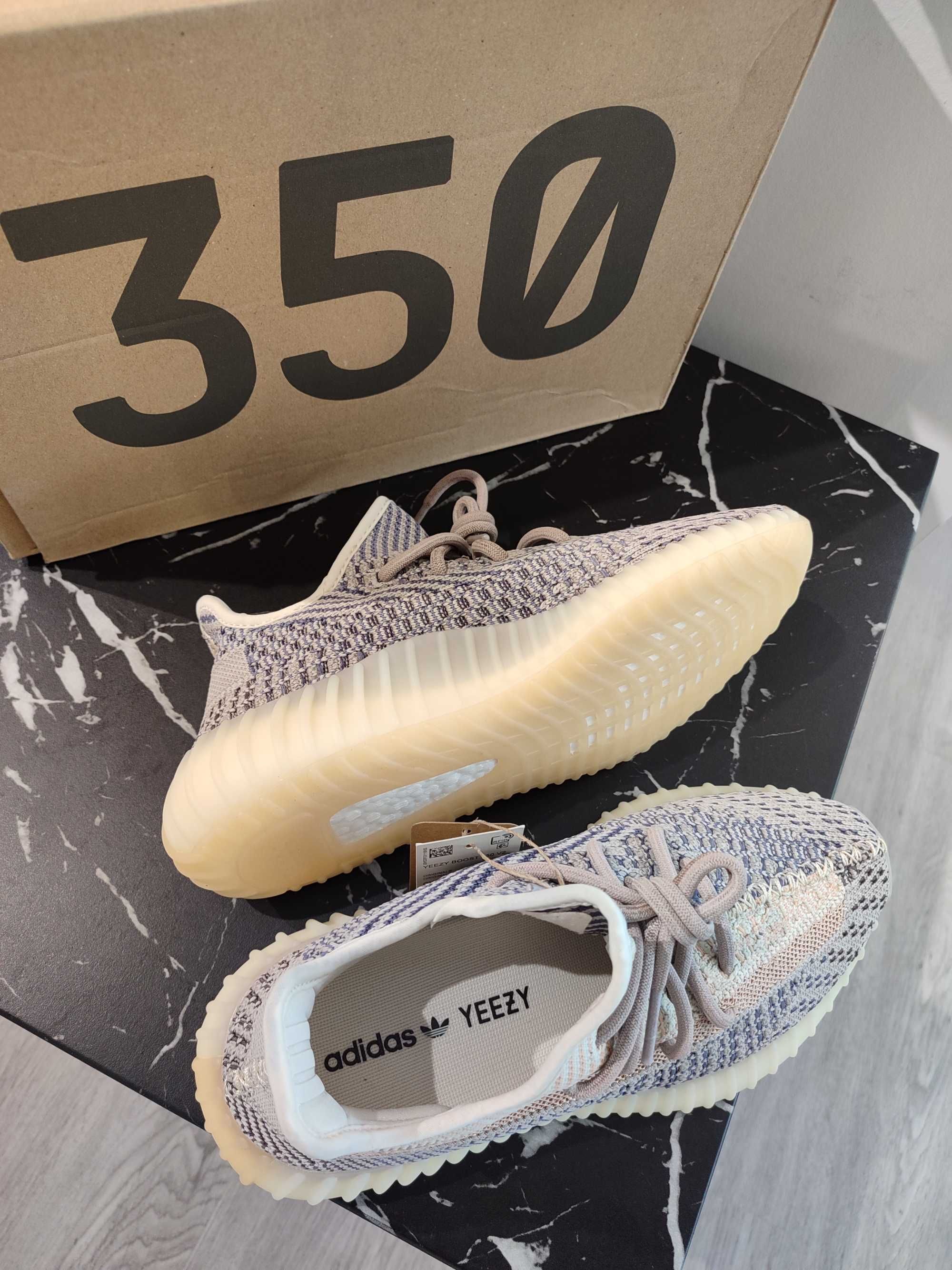 Кросівки YEEZY Boost 350 V2 ASH Pearl