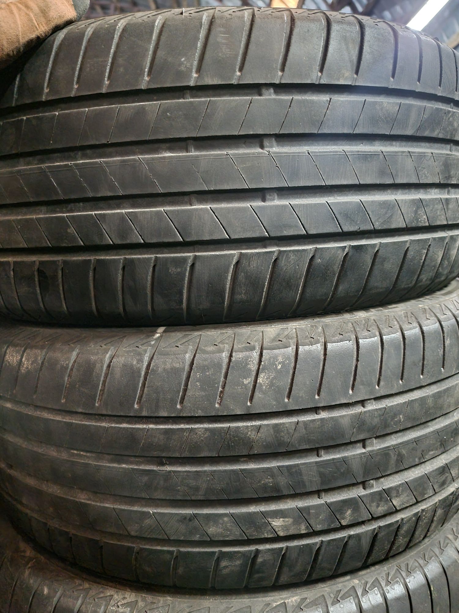 235/55 R17 Bridgestone Turanza T005