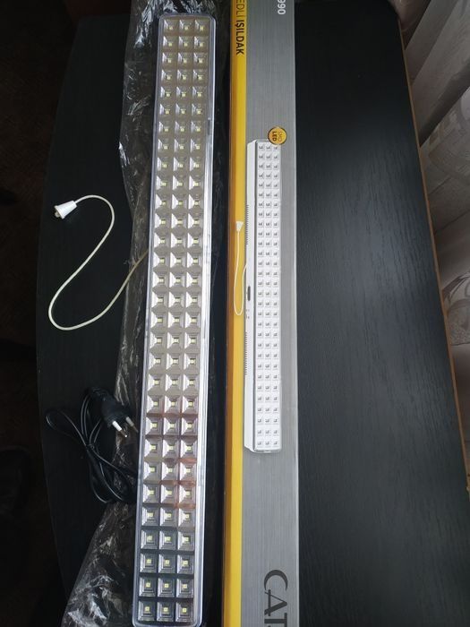 Новый аккумуляторный Led Светильник Cata на 90 LED, два режима работы