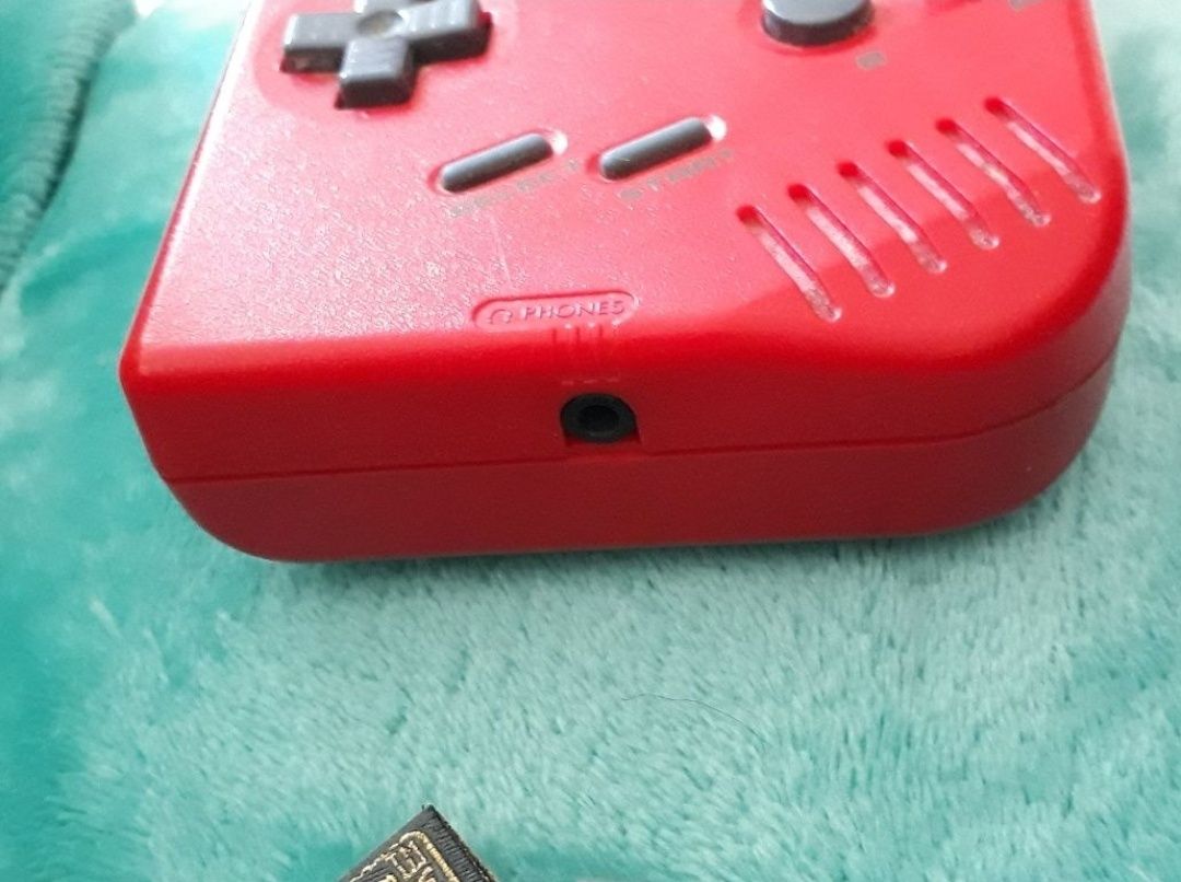 Stara konsola Nintendo GAME BOY