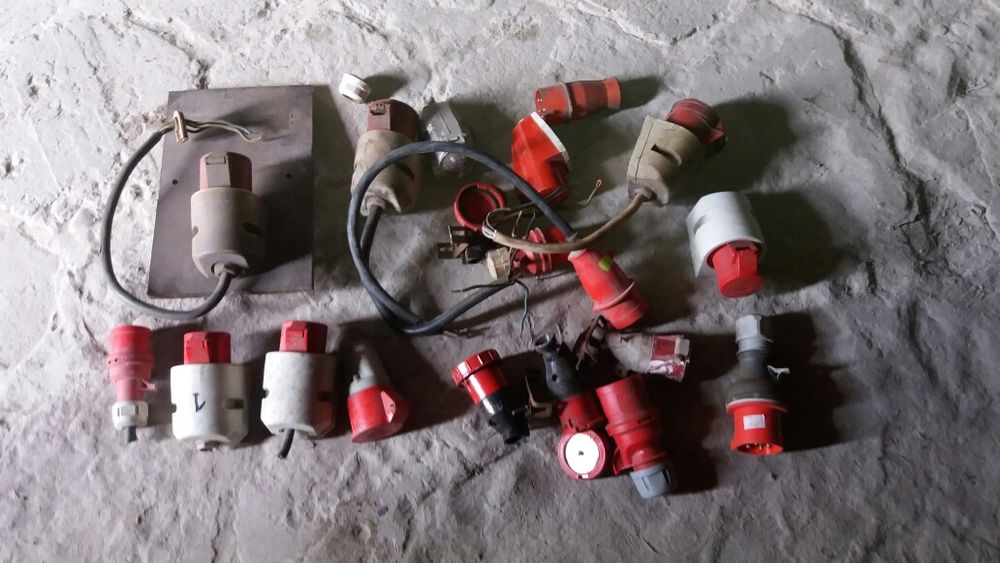 Wtyczka gniazdo adapter inwerter 16 A 32 A zestaw