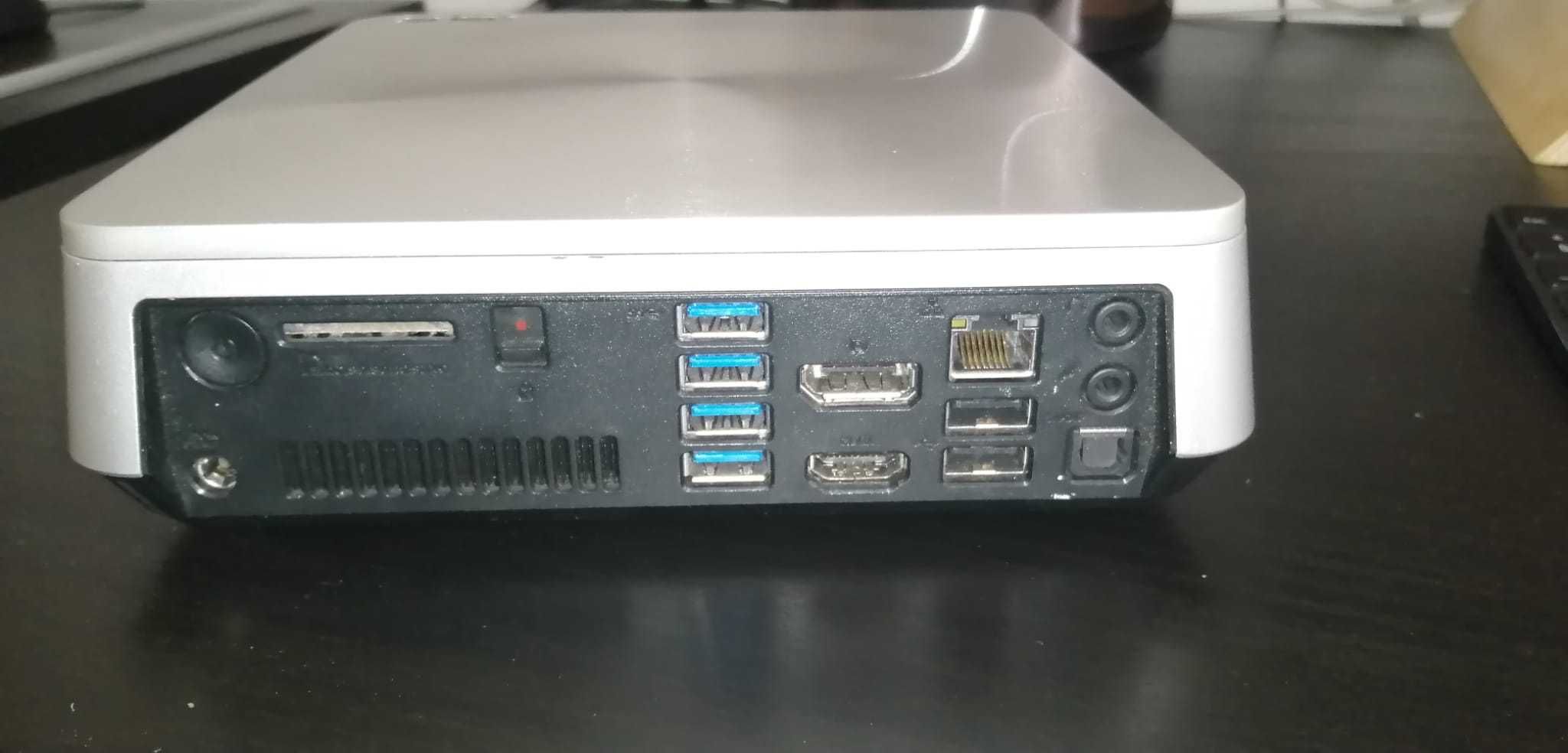 Computador AsusVivoPC SonicMaster VM42