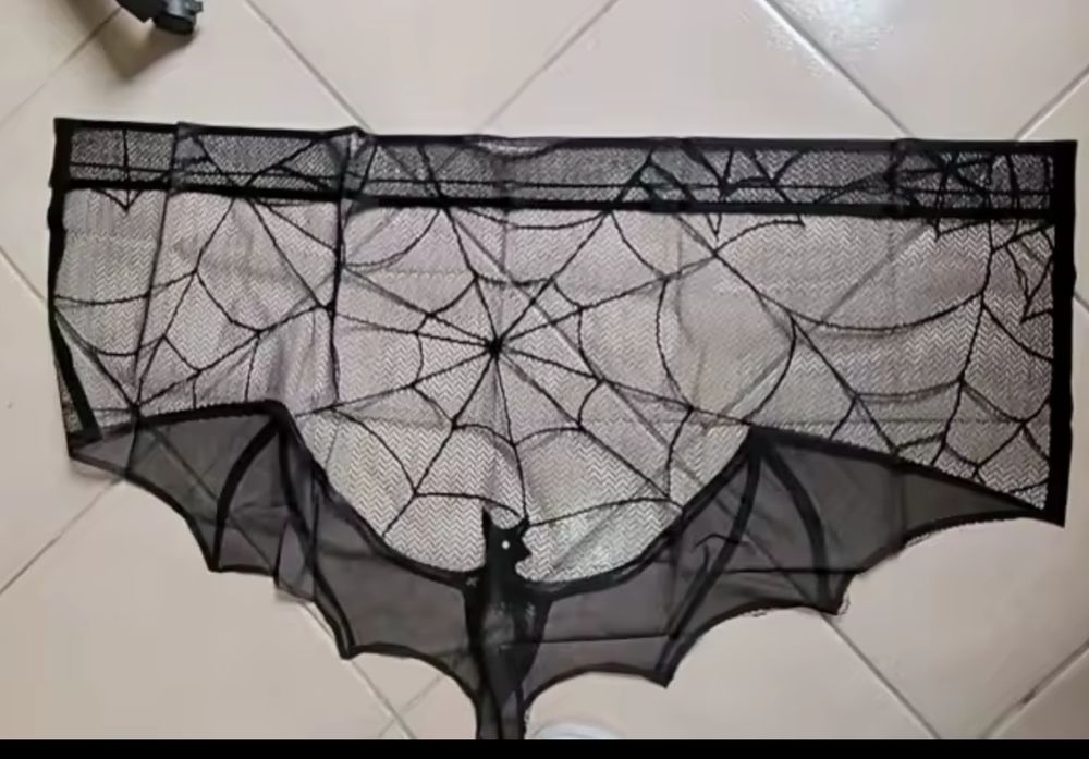 Halloween koronkowa zasłona