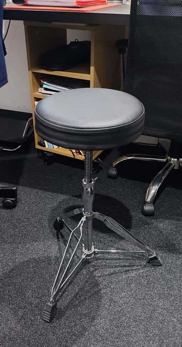 Bateria (pedal duplo + banco + tripé choques)