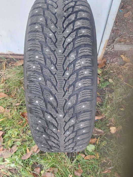 Шини, резина зимова, r17, 235/65 Nokian