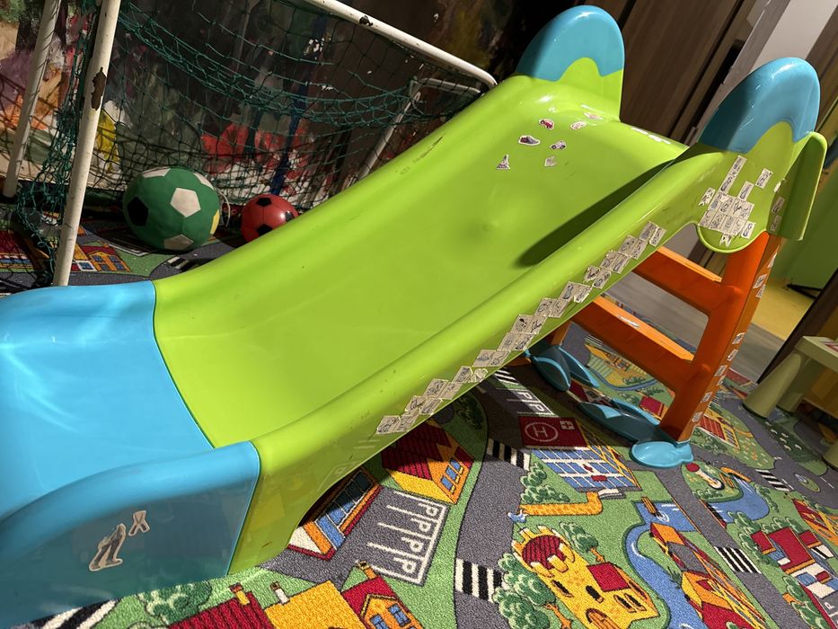 Zjeżdżalnia dziecieca