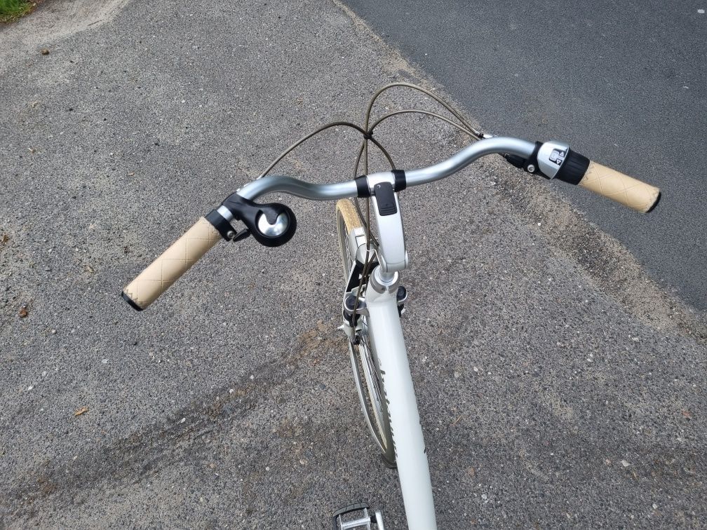 Rower holenderski aluminiowy Batavus Mambo Shimano Nexus