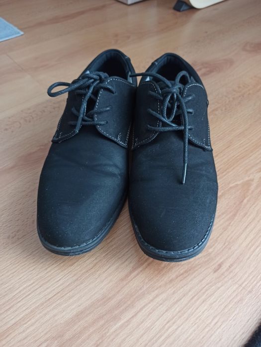 Buty pantofle do komunii 36 zamszowe