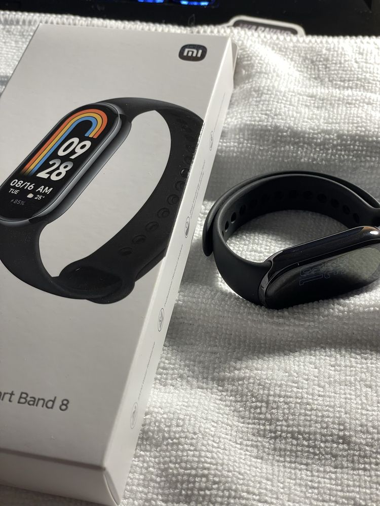 Фітнес браслет Xiaomi smart band 8