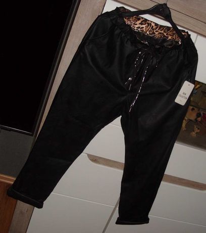 _New Collection_ czarne spodnie eko NOWE r.40