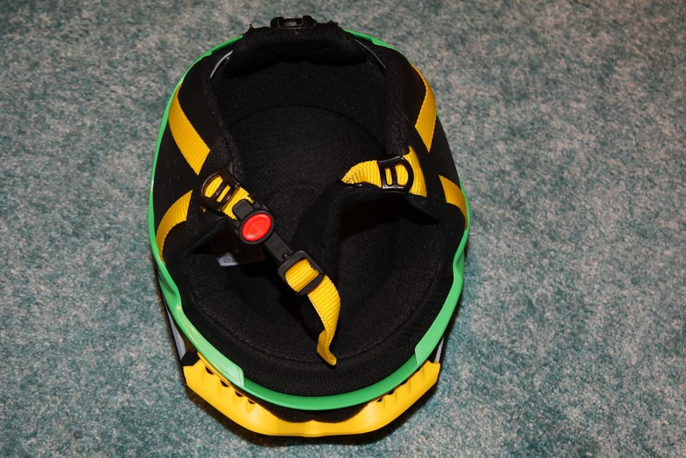 Ciepły kask narciarski snowboardowy regulowany + gogle Uvex 52 – 54 cm