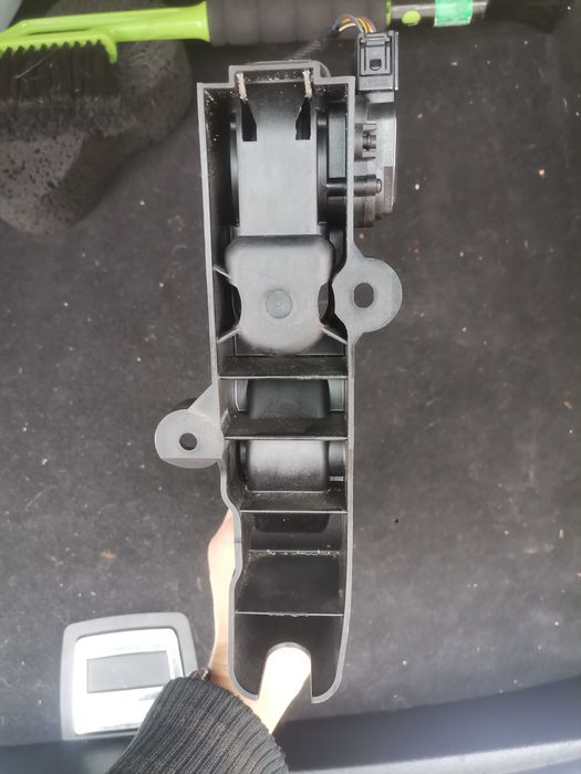 Модуль педалі газу (акселератор) A1693000904 для W245