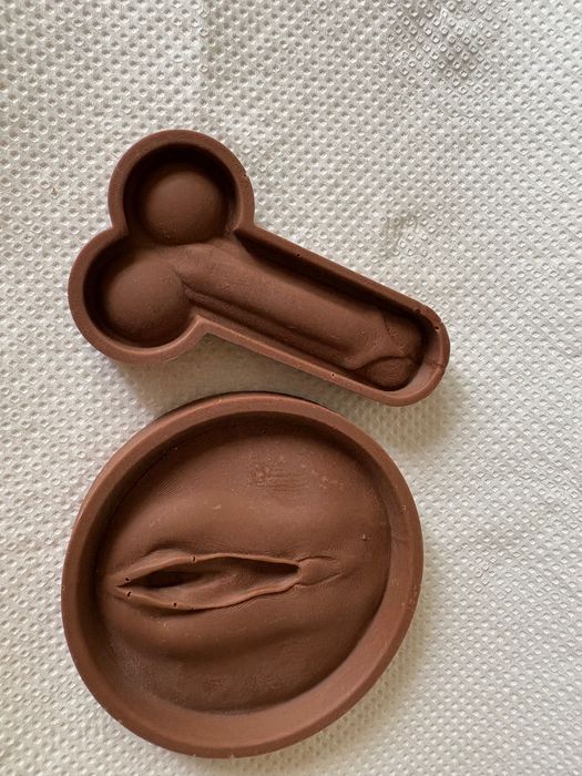 Шоколадна(шоколад) 18+ плитка оригінальної авторської форми