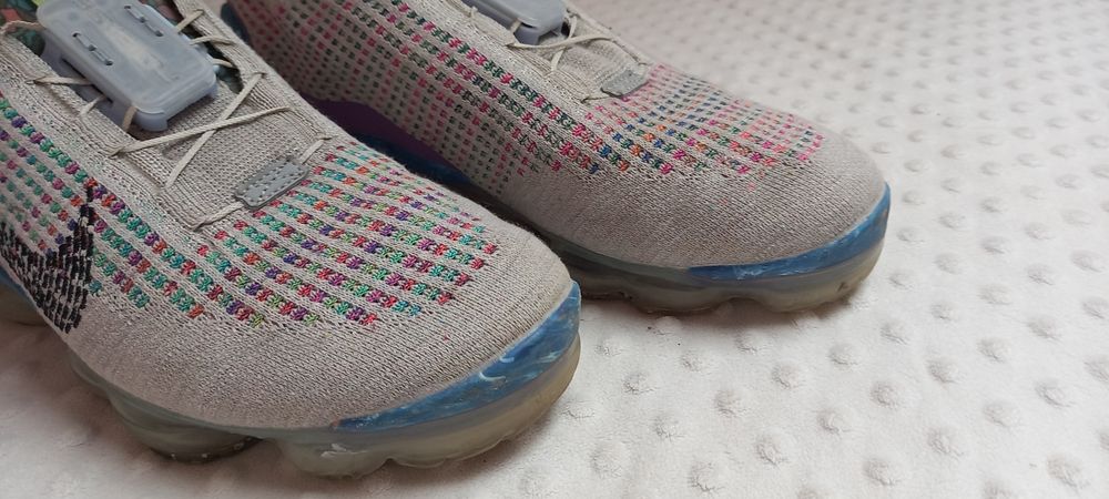 Nike Vapormax 41 jak nowe.