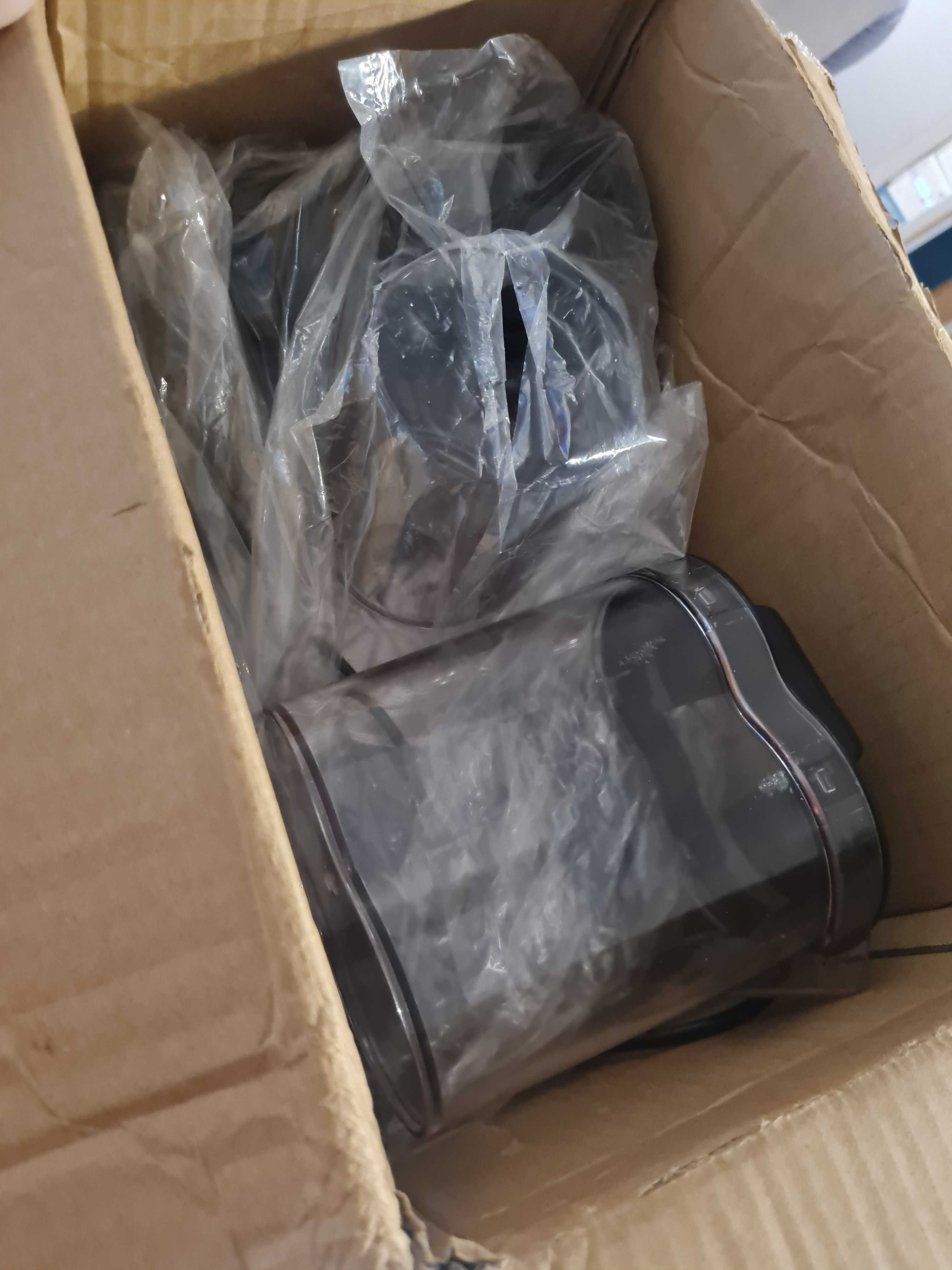 Sokowirówka wysokoobrotowa wyciskarka do owoców i warzyw czarna 1100W