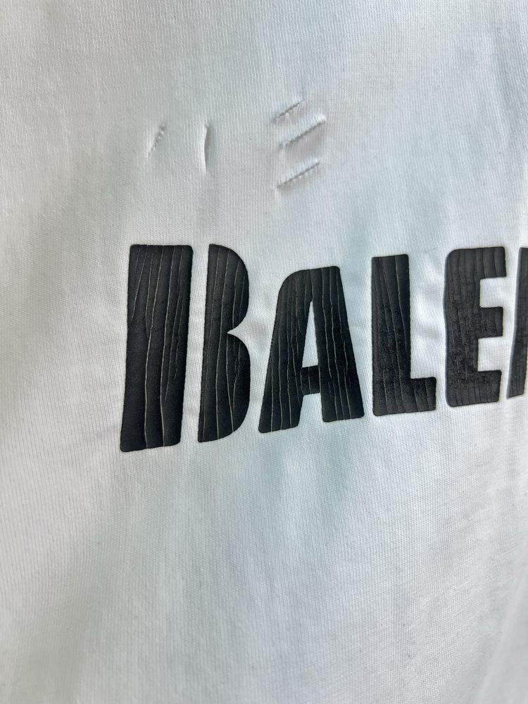 Футболка Balenciaga White / Black Logo