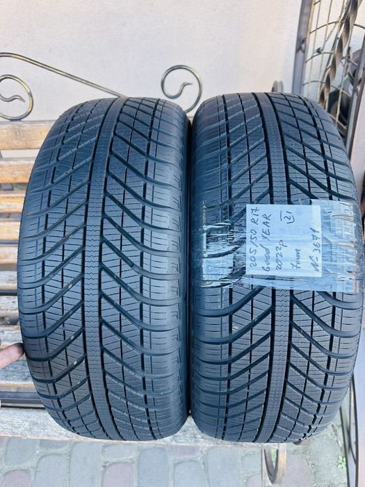 Шини зимові 205/50 R17 (89V) Good Year Vector