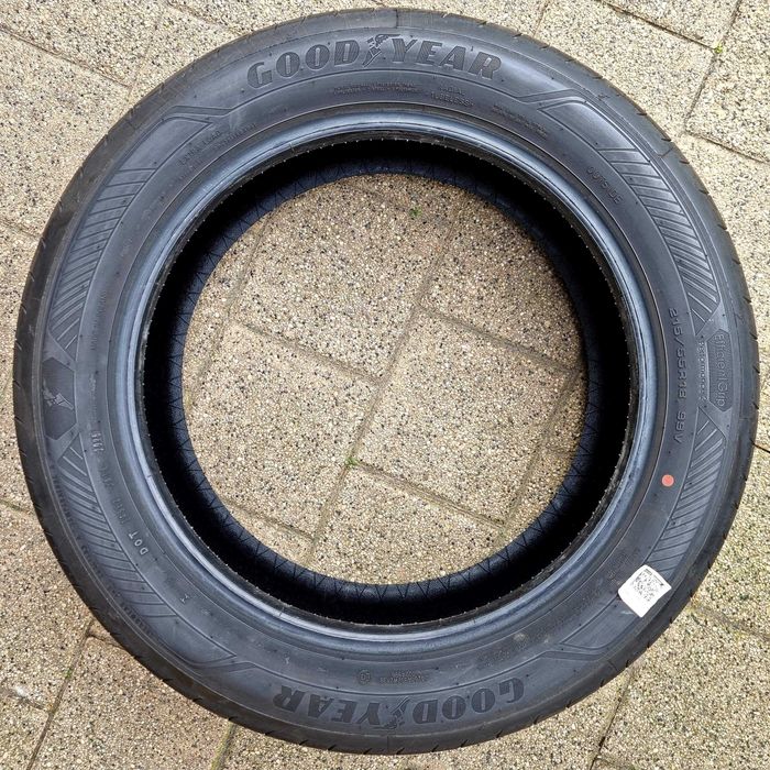 Goodyear EfficientGrip Performance 2 215/55R18 99V XL Rok 2025.20 Nowe