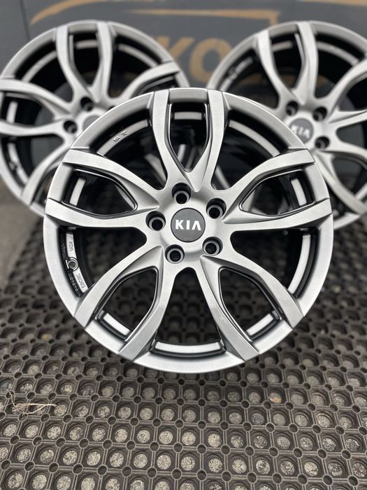 Оригінальні диски Kia 5/114.3 r18