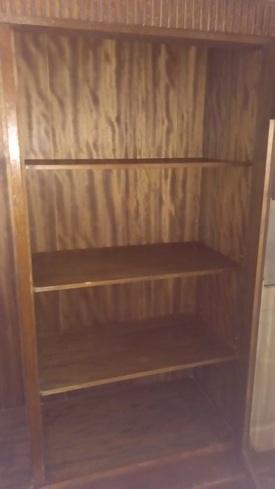 Biblioteczka , stylowa , fornirowana , szkło szlifowane kryształowe ,