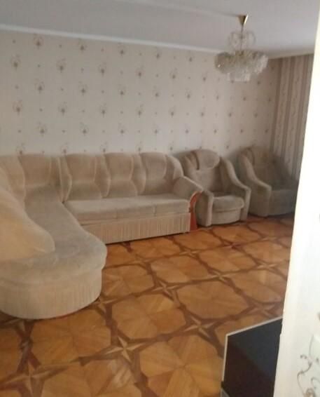 Продається двохкімнатна квартира