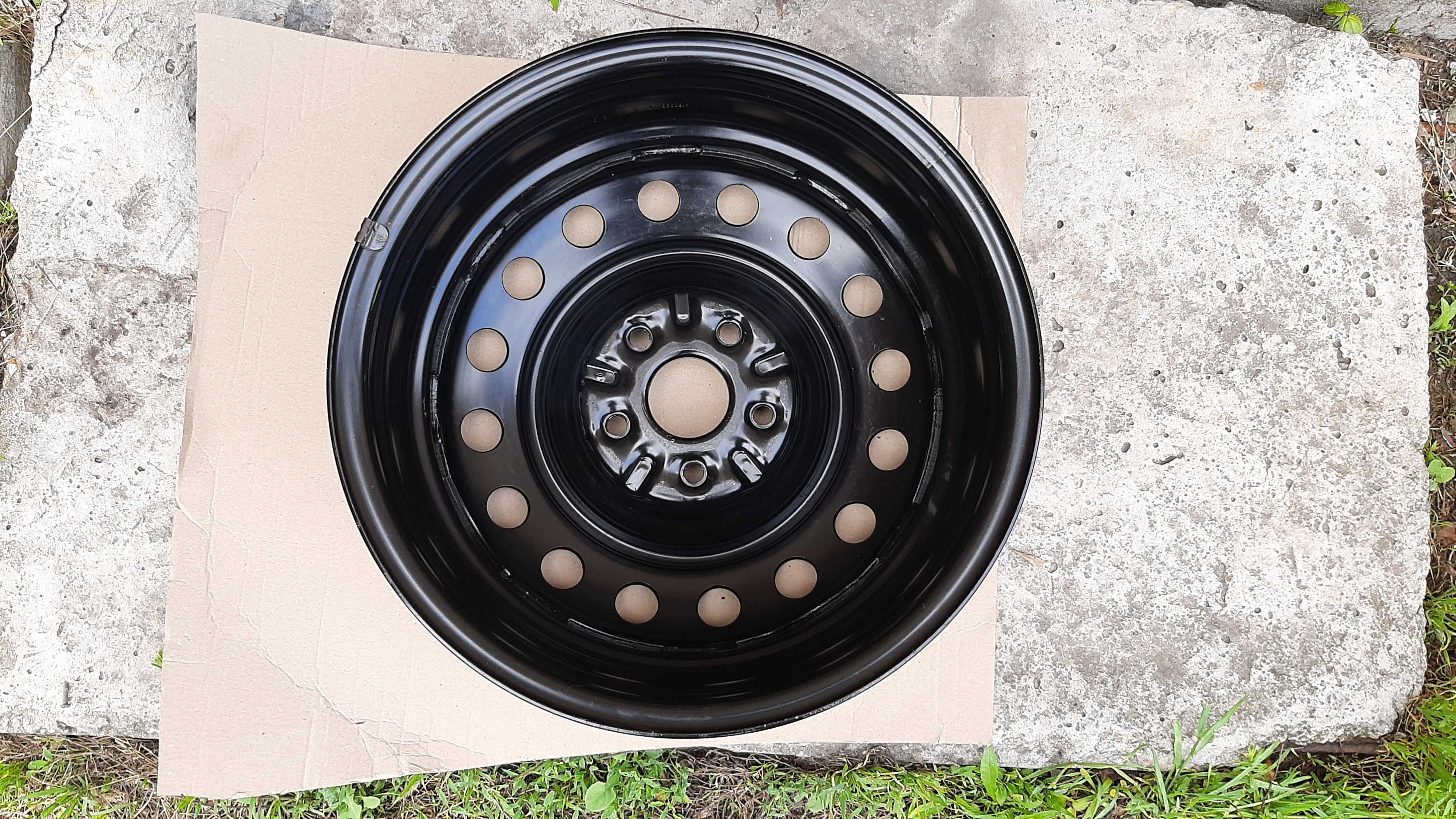 Диск R16 5x114.3 ET45 Toyota Camry Auris Avensis Corola Lexus