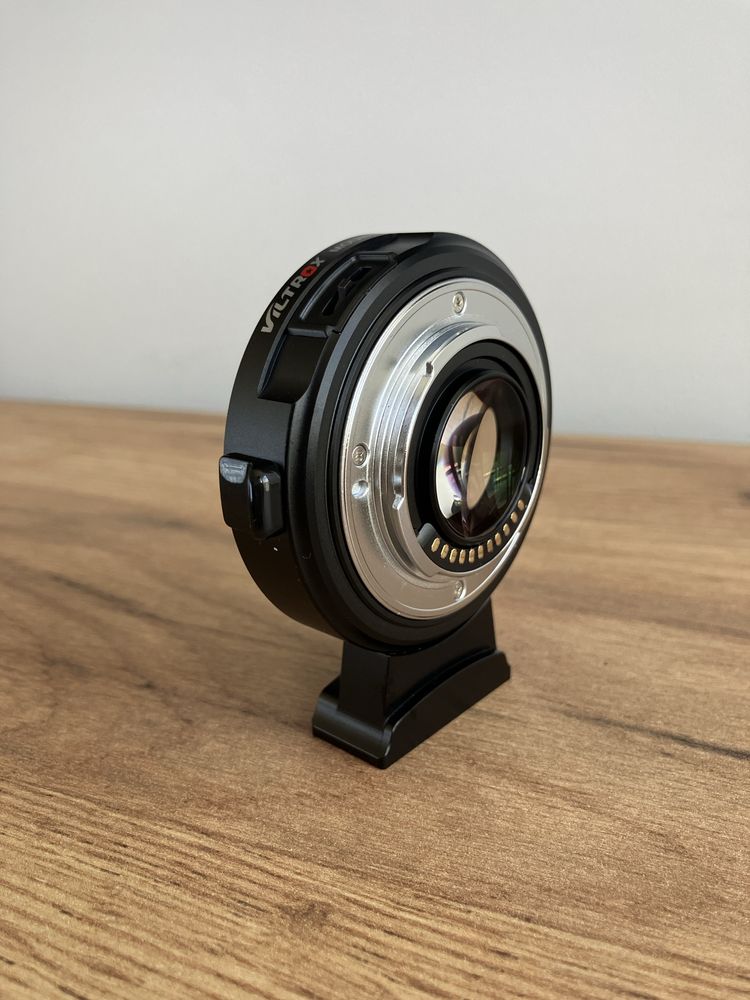 Adapter Viltrox EF-M2 II 0.71x – Canon EF do MFT (Micro 4/3)