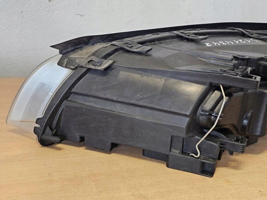 Reflektor prawy xenon volvo XC70 V70 S80 2007--2013 EU