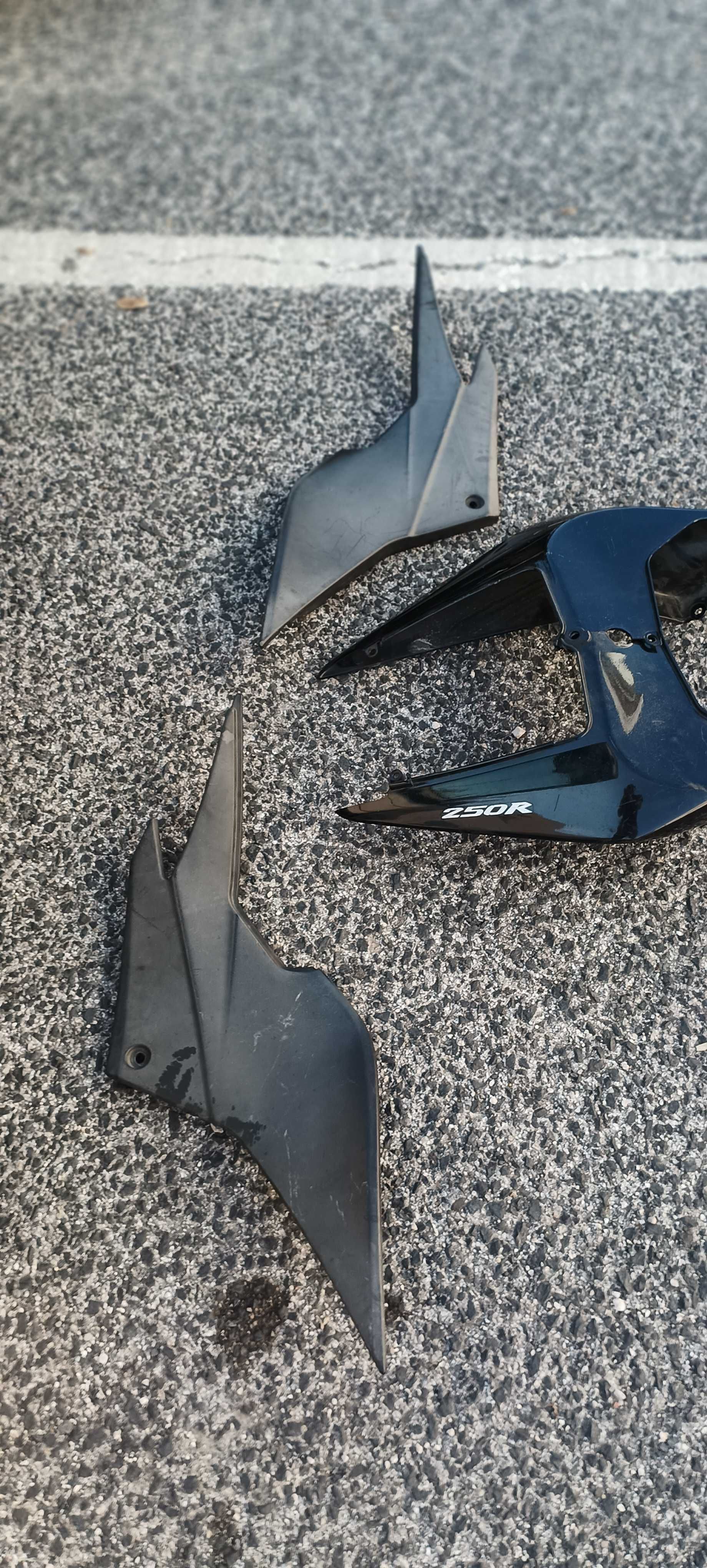 Material Kawasaki Ninja 250r 2008