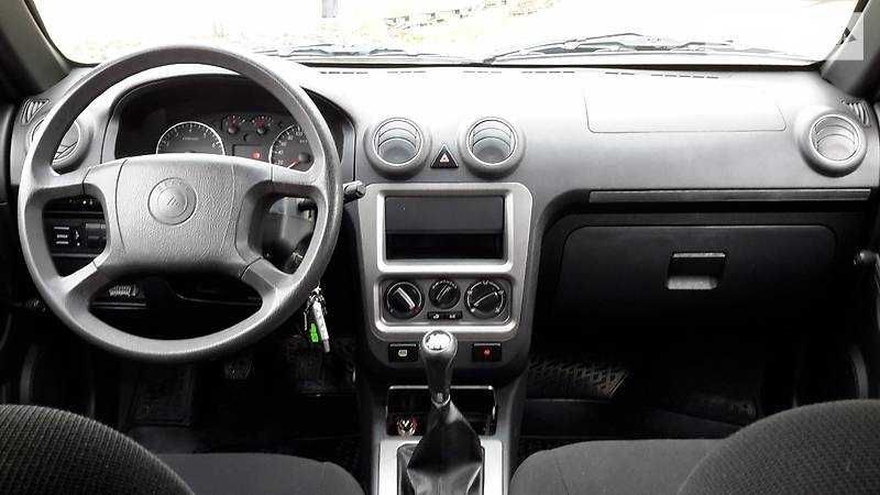 Автомобіль Geely CK 2012