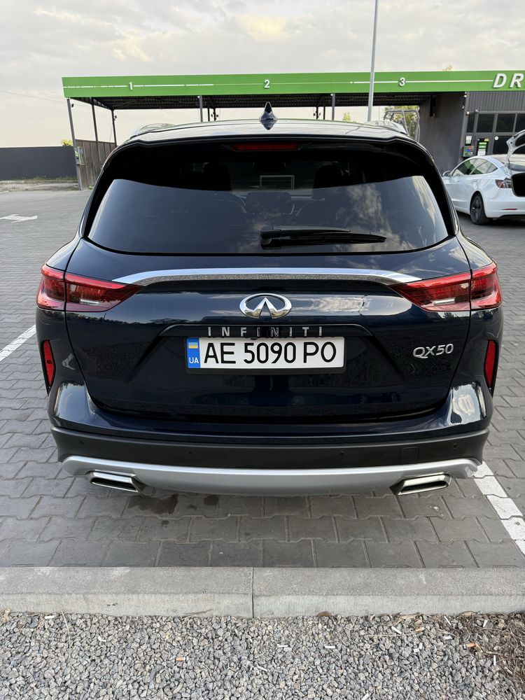 Infiniti QX50 LUXE 2021