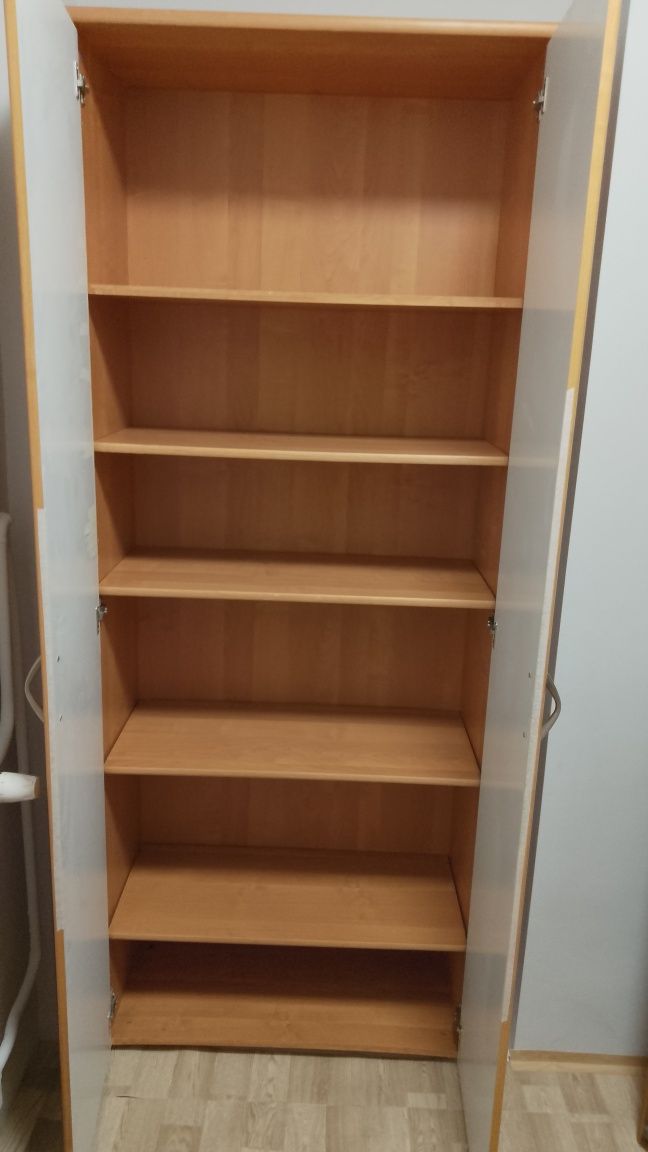 Szafa  kolor olcha wymiary 200/80/40