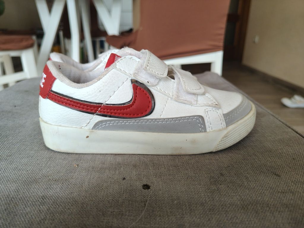 Buty dziecięce Nike rozmiar 29