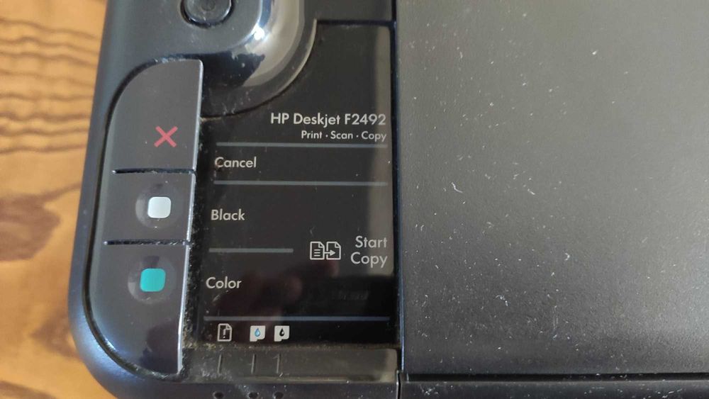 Impressora HP F2492 Multifunções