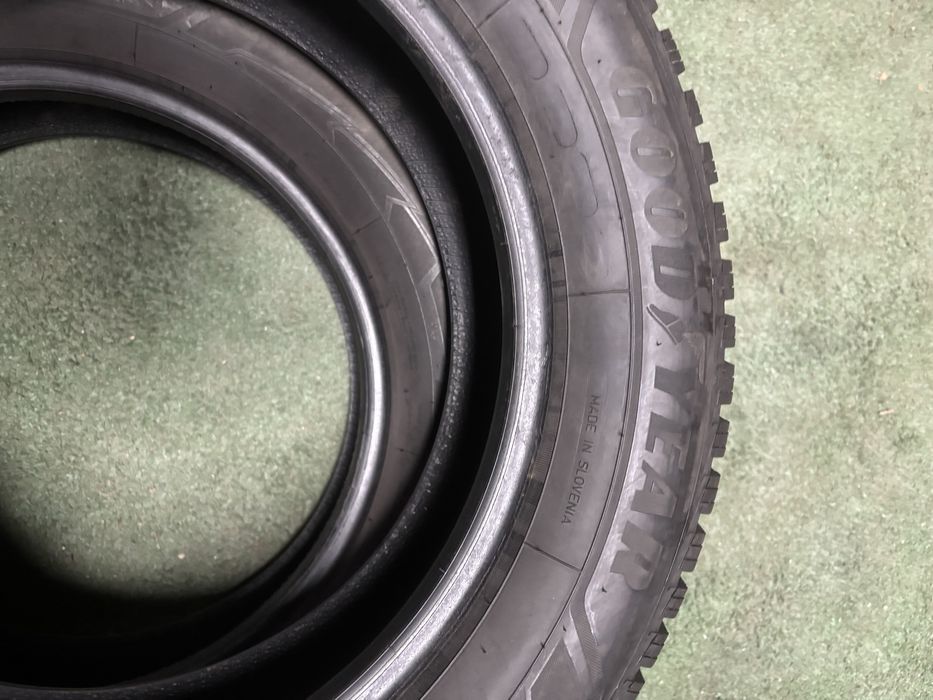 2x 205/60R16 92H GOODYEAR ULTRA GRIP 9 opona zimowa M+S 3PMSF