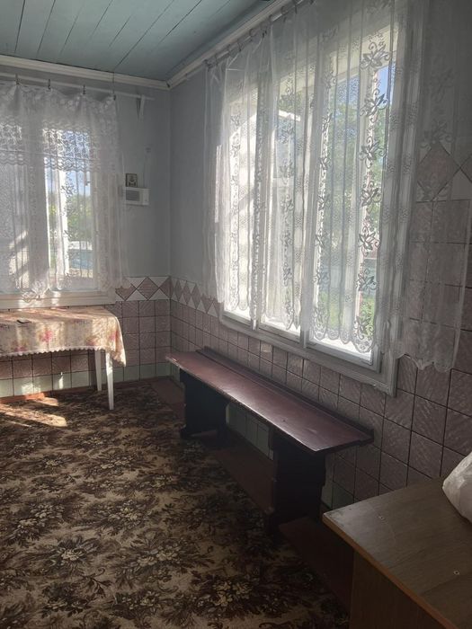 Продаж двох будинків — с. Шипинці, Чернівецька обл