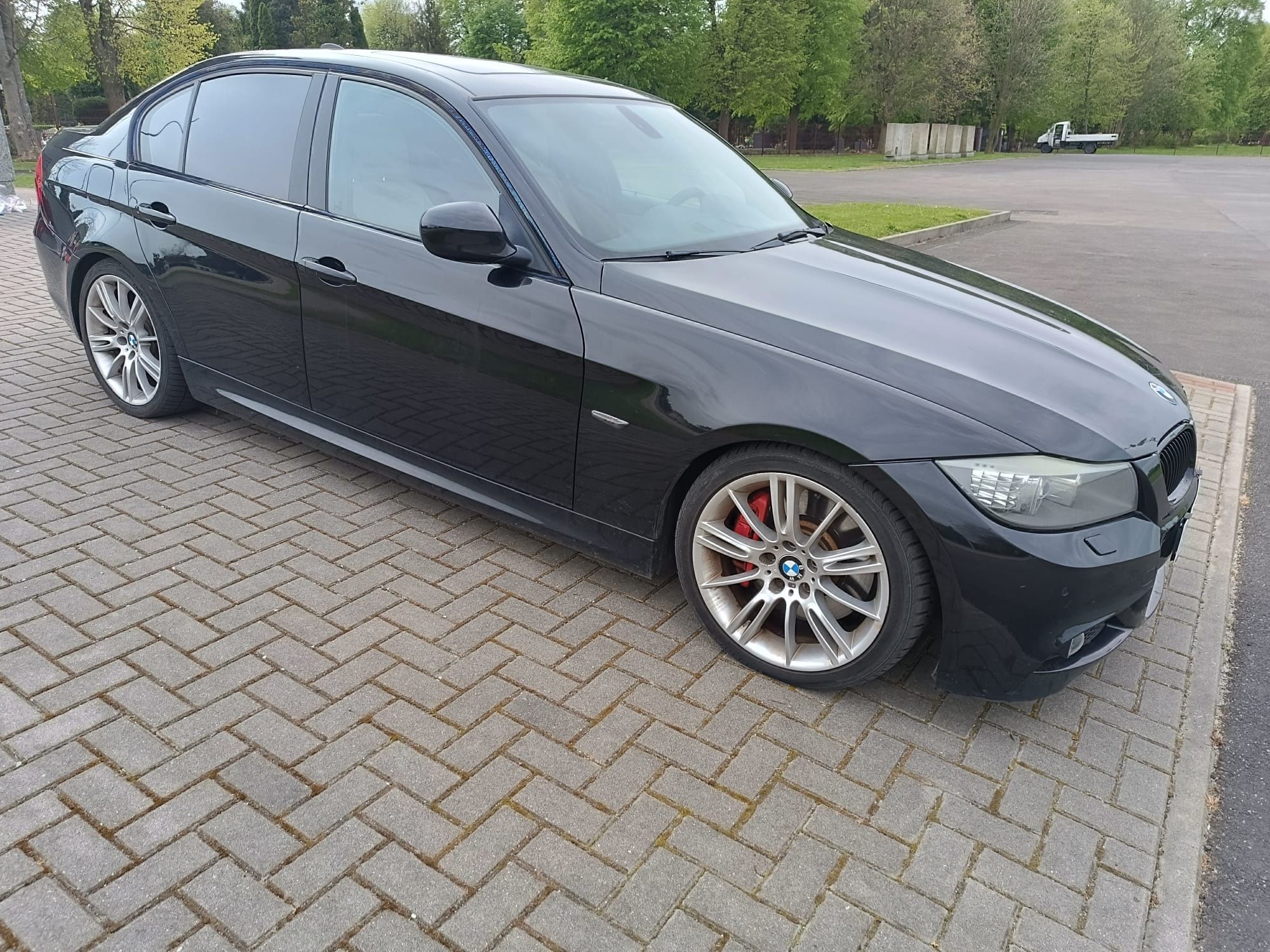 BMW E90 335d M-pakiet