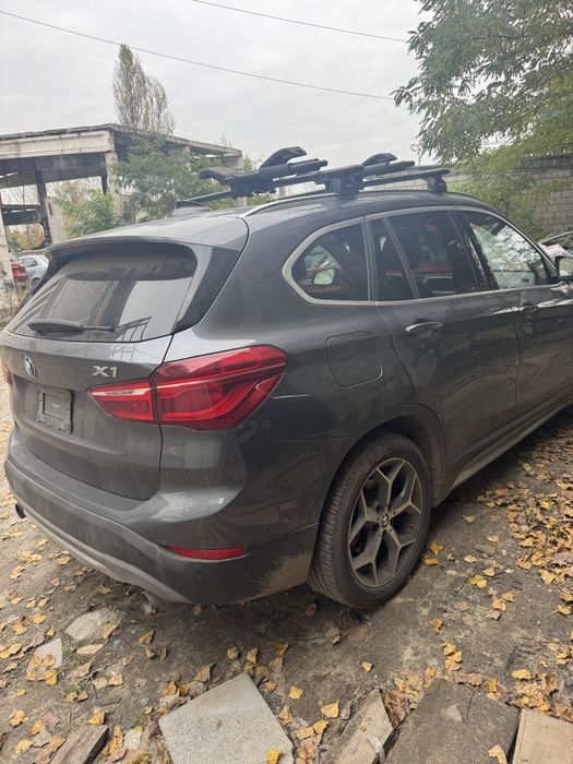 Продам bmw x1 2016.10 2.0 полный привод панорама