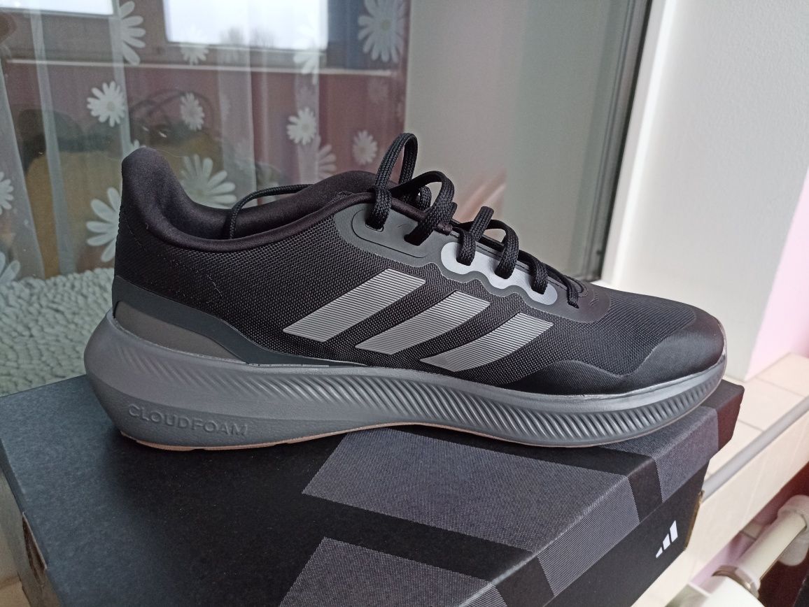 Кросівки Adidas Runfalcon 3.0 TR eur 44, устілка 28 см.