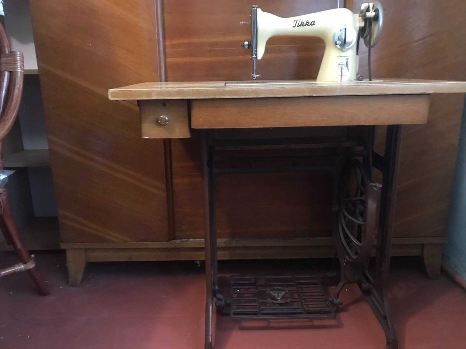 Швейная машинка Tikka Tikkakoski Финляндия