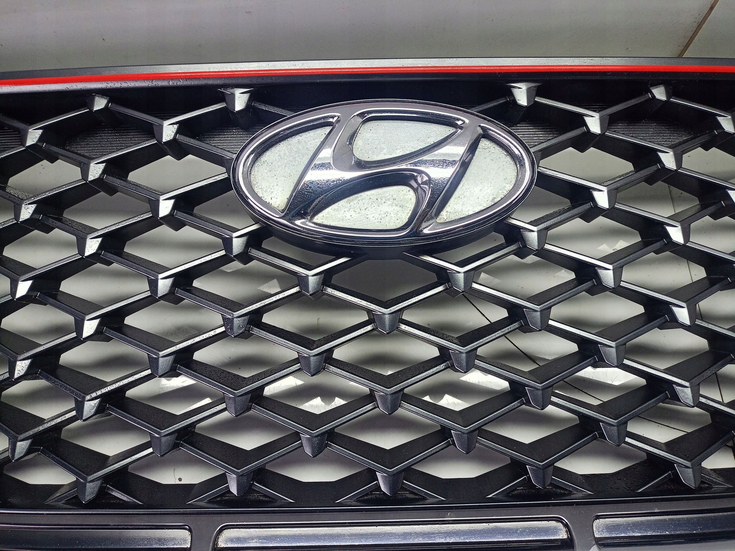 Hyundai tucson TL 2020 maskownica / grill / atrapa górna chłodnicy